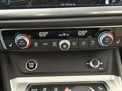 Used 2023 Audi Q3 2.0T Premium Plus w/ Premium Plus Package image 24