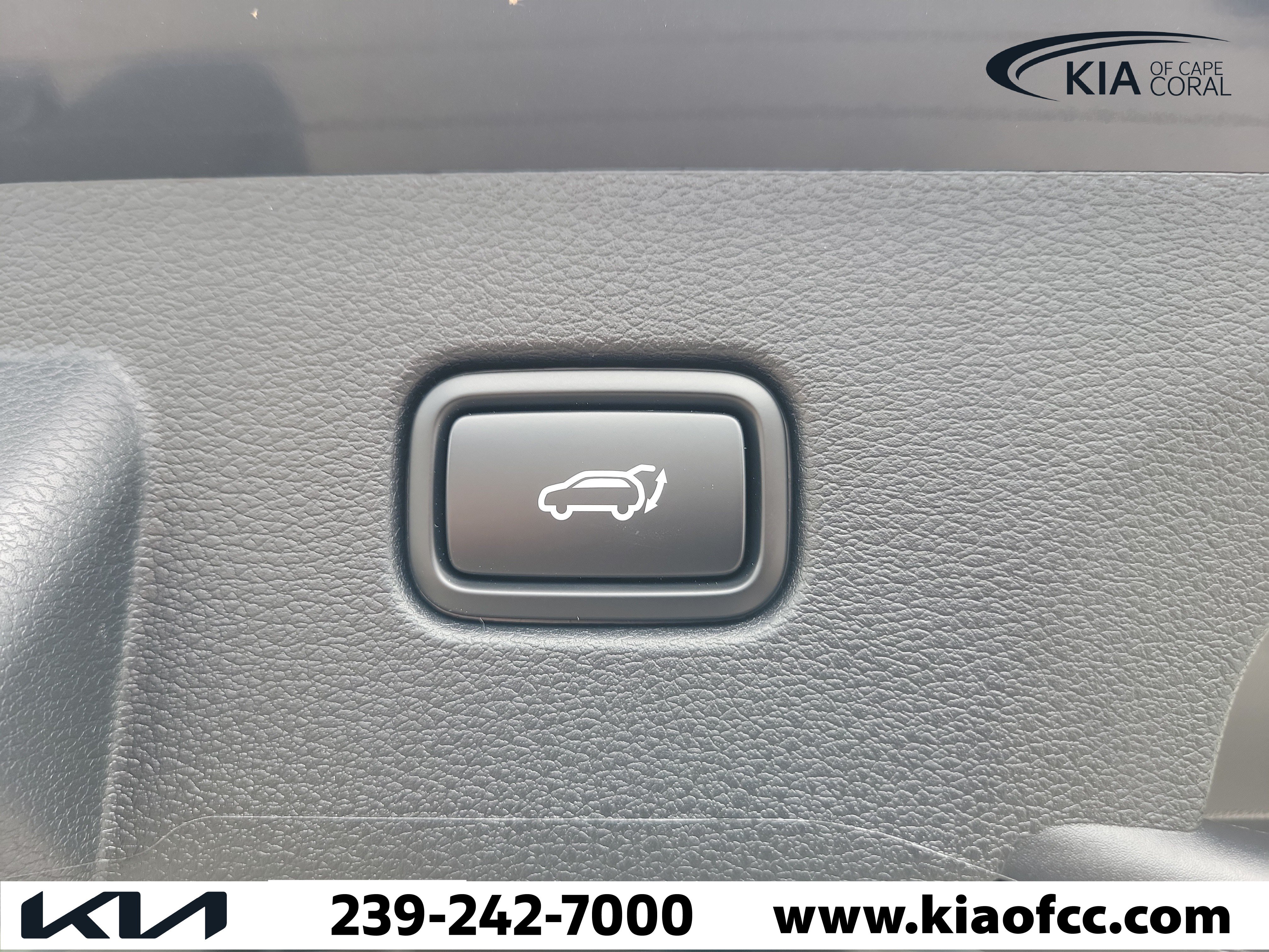 New 2027 Kia Sportage SX FWD image 12