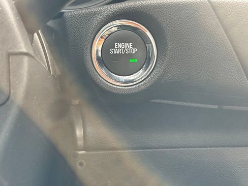 Used 2019 Buick Regal Avenir w/ Driver Confidence Package II FWD image 24