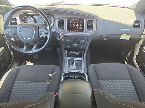 Used 2023 Dodge Charger SXT RWD image 9