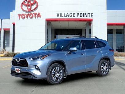 Certified 2021 Toyota Highlander XLE