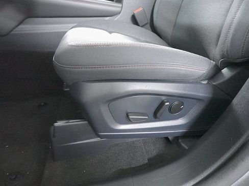 Used 2025 Ford Explorer Active image 10