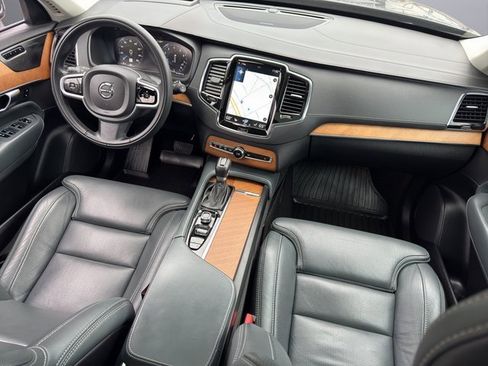 Used 2020 Volvo XC90 T6 Inscription w/ Protection Package image 21