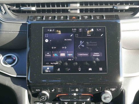 New 2025 Jeep Grand Cherokee Altitude image 6