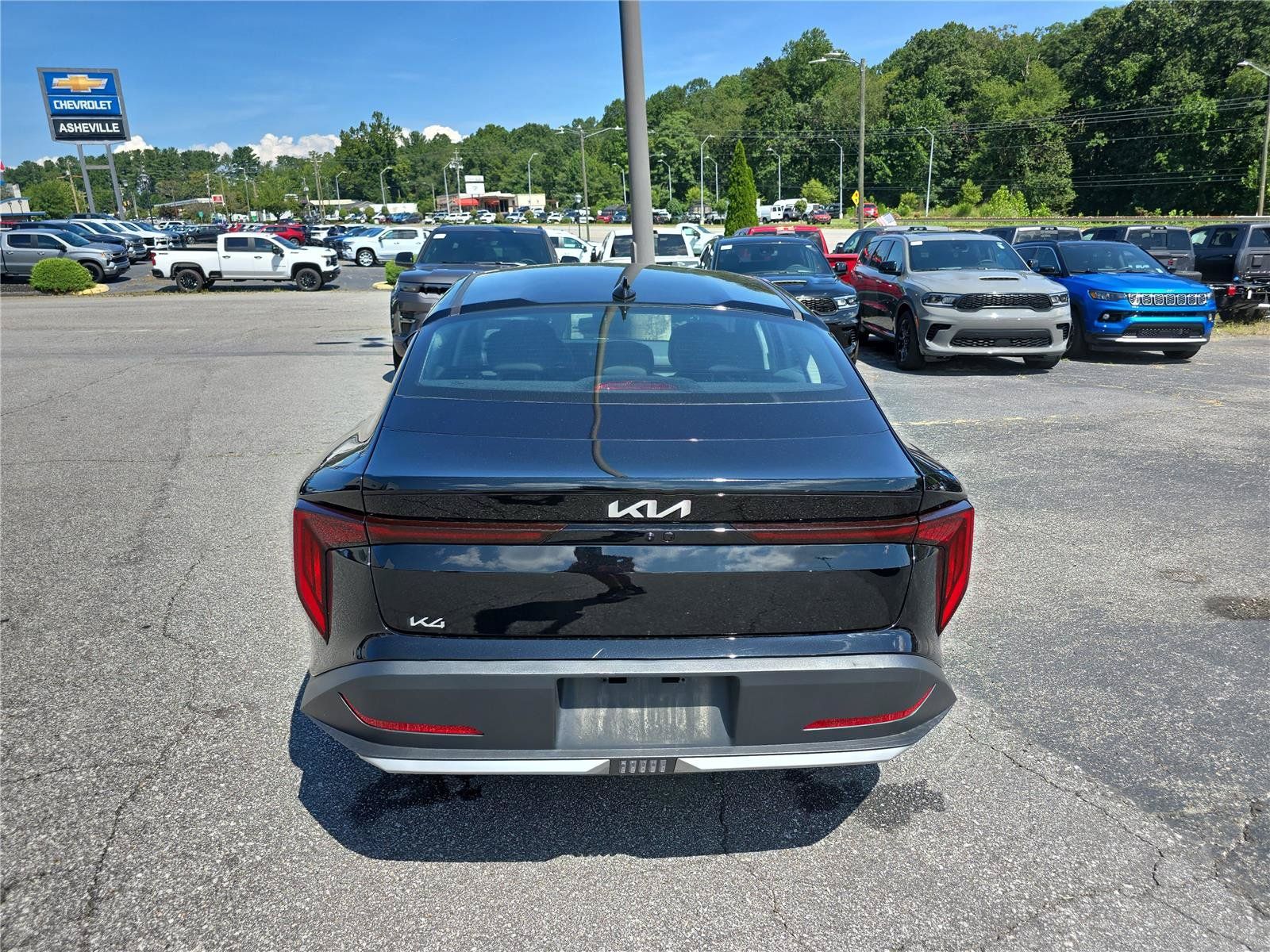 Used 2025 Kia K4 FWD image 4