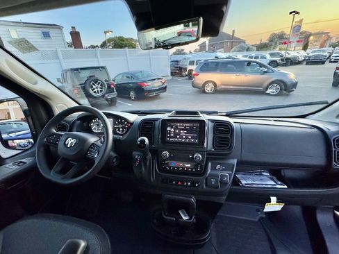 Used 2025 RAM ProMaster 3500 w/ Safety Group image 23