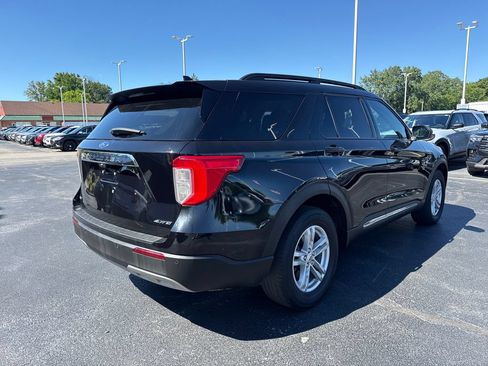 Used 2023 Ford Explorer XLT w/ Equipment Group 202A AWD/4WD image 7