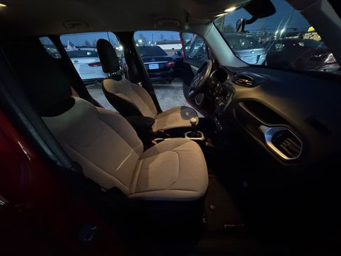 Used 2015 Jeep Renegade Sport w/ Power & Air Group image 9