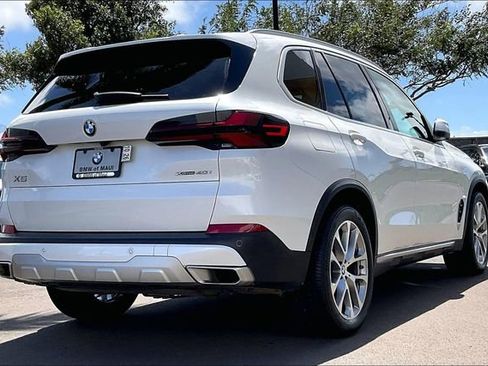 Certified 2024 BMW X5 xDrive40i w/ Parking Assistance Package image 11