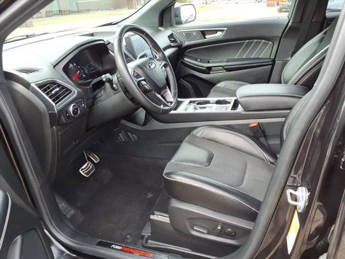 Used 2023 Ford Edge ST image 10