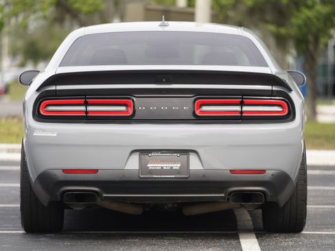 Used 2020 Dodge Challenger SRT Hellcat Redeye RWD image 45