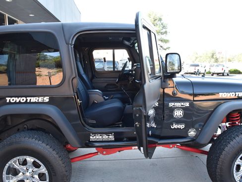 Used 2006 Jeep Wrangler X AWD/4WD image 18