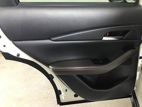 Used 2021 MAZDA CX-30 FWD 2.5 S w/ Premium Package image 30