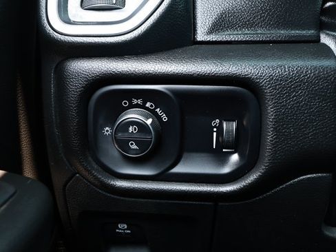 Used 2024 RAM 1500 Big Horn RWD image 15