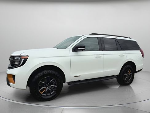 New 2026 Ford Expedition Tremor image 13