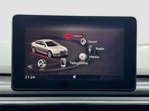 Used 2019 Audi A4 2.0T Premium image 15