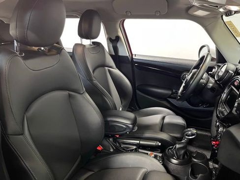 Used 2018 MINI Cooper S FWD image 10