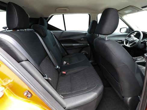 Used 2023 Nissan Kicks SV FWD image 23