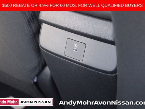 New 2026 Nissan Sentra SR w/ Floor Mat Package image 16