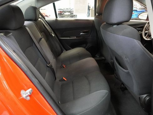 Used 2015 Chevrolet Cruze LT image 27