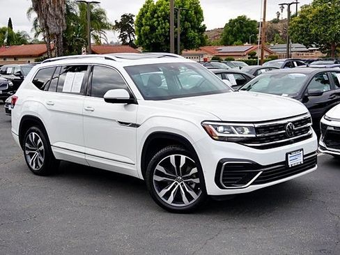 Used 2023 Volkswagen Atlas SEL Premium AWD/4WD image 3