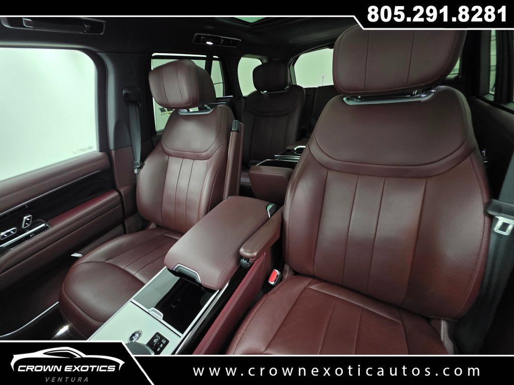Used 2025 Land Rover Range Rover Autobiography AWD/4WD image 26