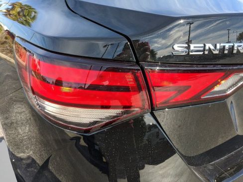 Certified 2025 Nissan Sentra S FWD image 14