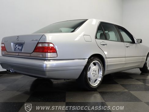 Used 1999 Mercedes-Benz S 500 Sedan image 25