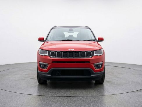 Used 2025 Jeep Compass Limited image 2