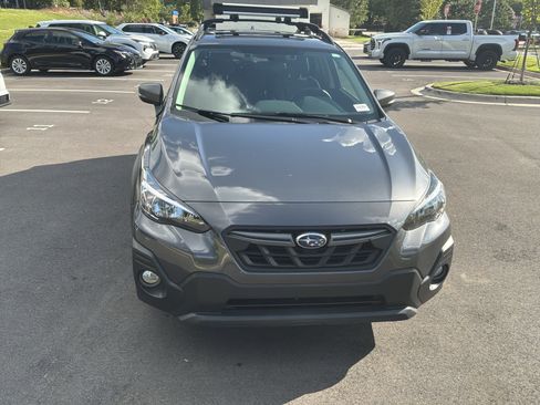 Used 2021 Subaru Crosstrek 2.5i Sport w/ Moonroof Package AWD/4WD image 3