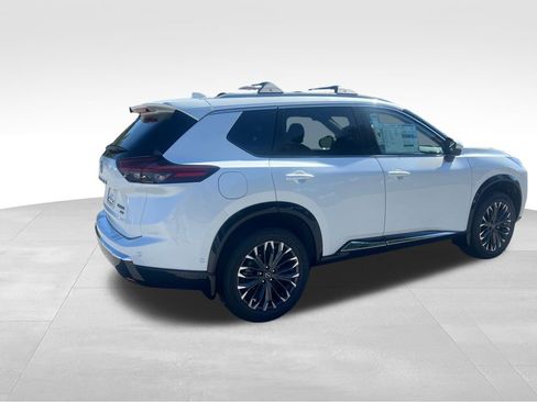 New 2026 Nissan Rogue Platinum w/ Platinum Premium Package image 5