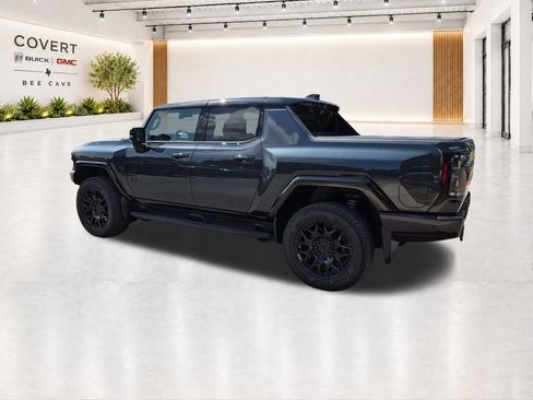 New 2026 GMC Hummer EV 4x4 Crew Cab w/ LPO, Dark Essentials Package image 8