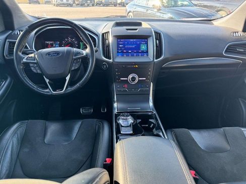 Used 2020 Ford Edge ST w/ Equipment Group 401A image 9