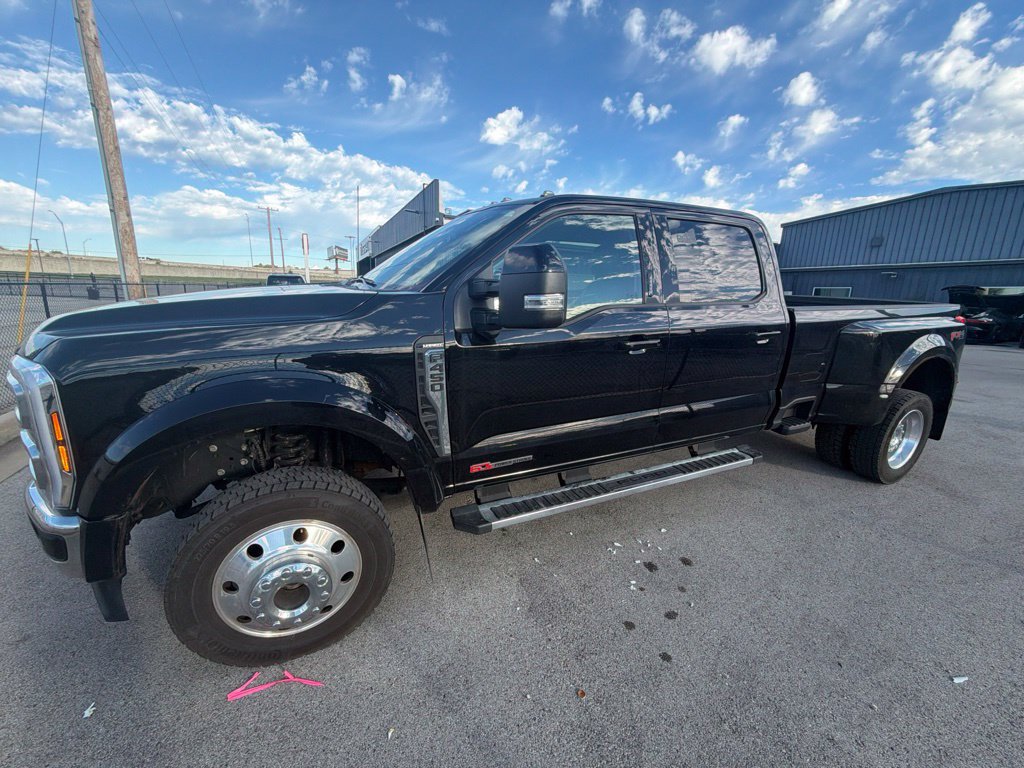 Used 2024 Ford F450 Lariat w/ FX4 Off-Road Package AWD/4WD image 3
