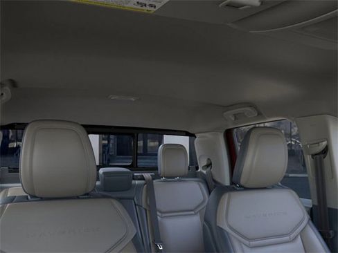New 2025 Ford Maverick Lariat w/ 4K Tow Package image 12