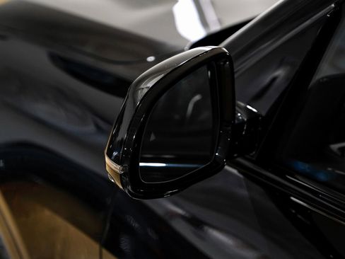 Used 2024 BMW X7 xDrive40i w/ M Sport Package image 53