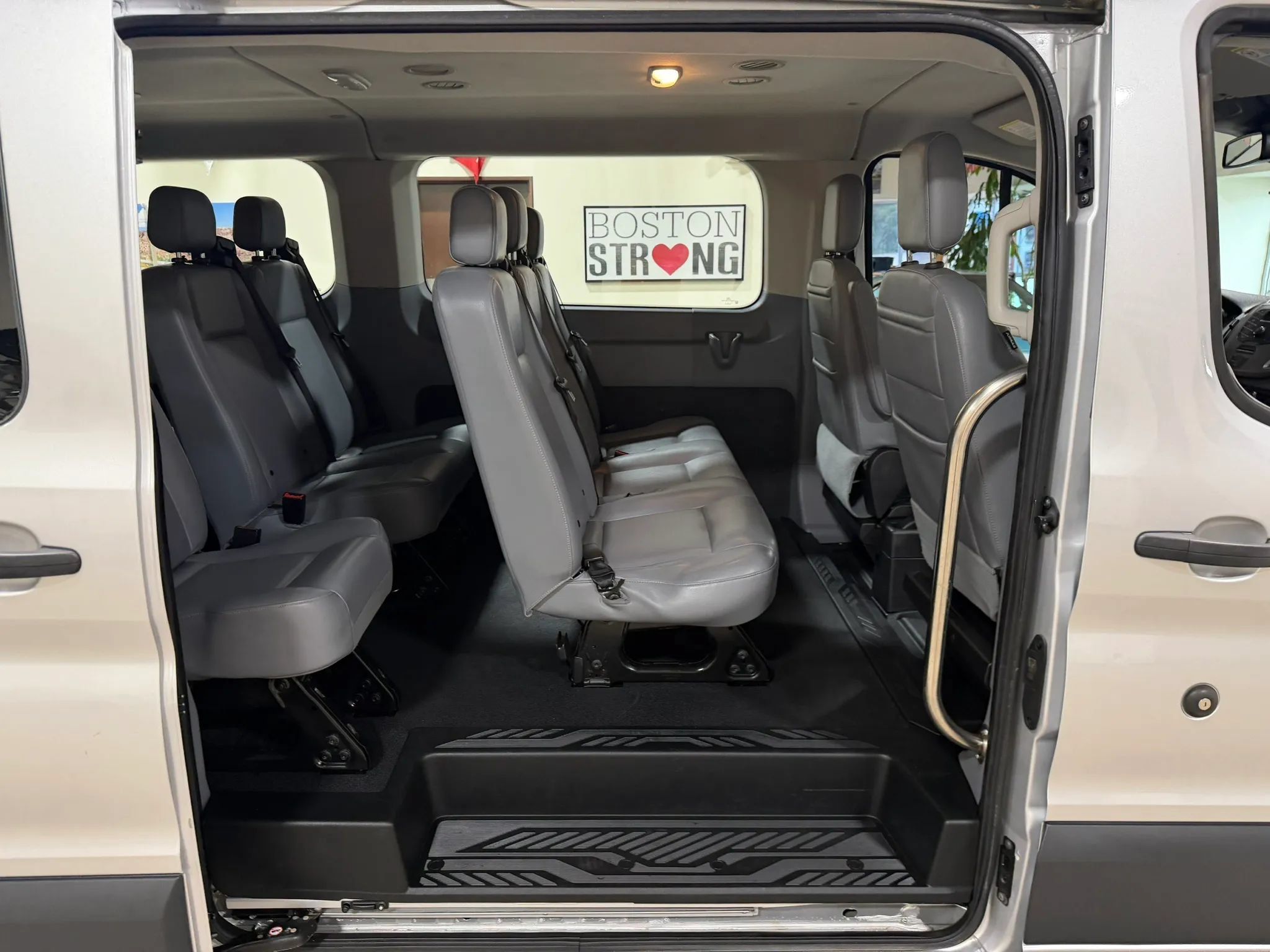 Used 2018 Ford Transit 350 XL RWD image 28