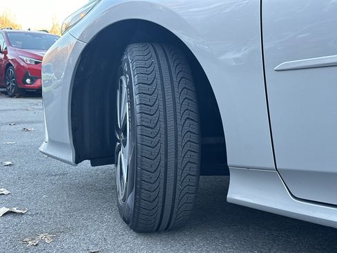 Used 2018 Toyota Prius Prime Plus image 8