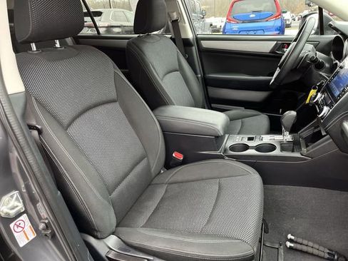 Used 2019 Subaru Outback 2.5i Premium w/ Popular Package #2 image 26