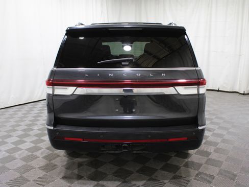 Used 2023 Lincoln Navigator Reserve image 37