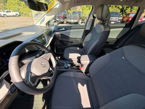 Used 2022 Volkswagen Taos SE AWD/4WD image 10