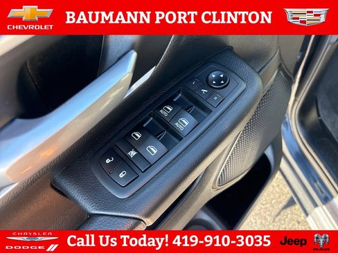 Used 2020 RAM 1500 Big Horn AWD/4WD image 12