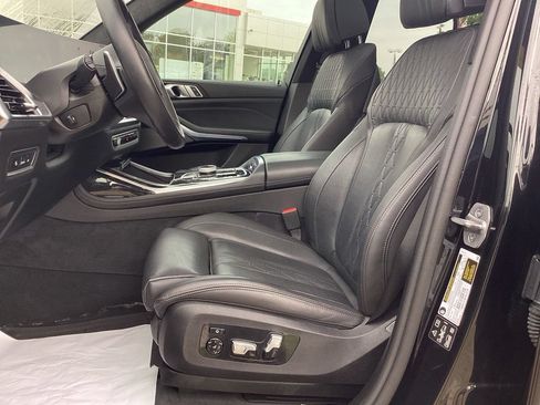 Used 2025 BMW X7 xDrive40i w/ Executive Package AWD/4WD image 16