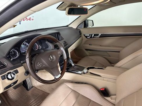 Used 2011 Mercedes-Benz E 550 Coupe image 12