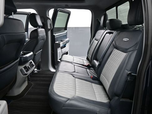 Used 2023 Ford F150 Limited image 21