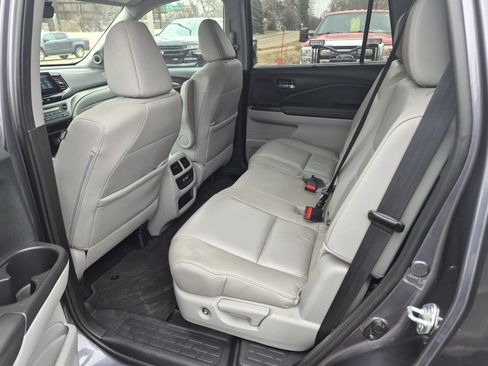 Used 2021 Honda Pilot EX-L image 11