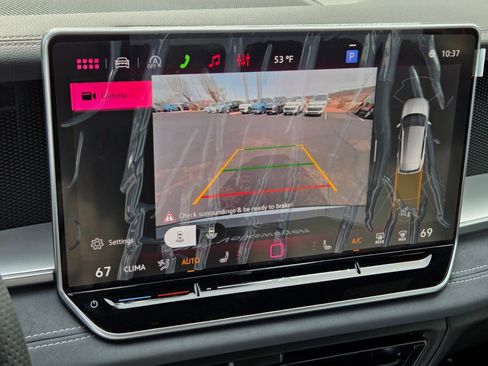 New 2026 Volkswagen Tiguan SE R-Line FWD image 14