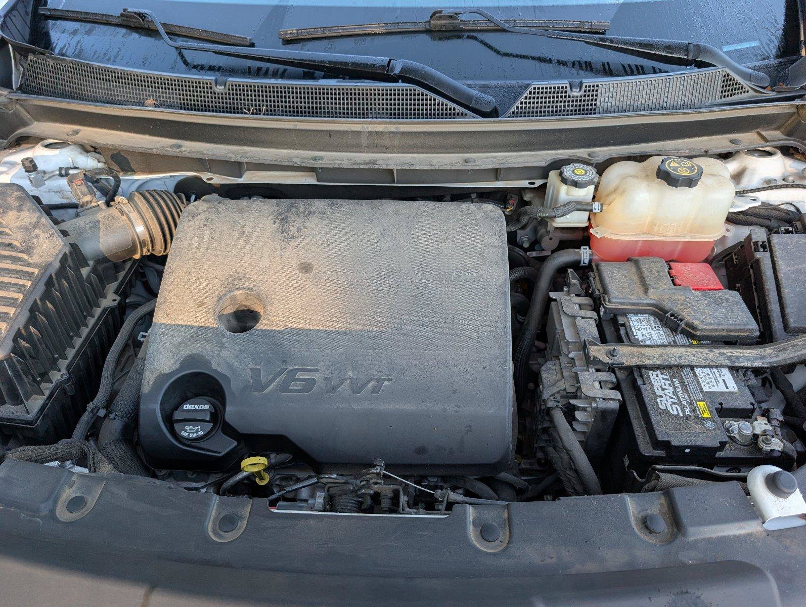 Used 2022 Chevrolet Traverse LS FWD image 13