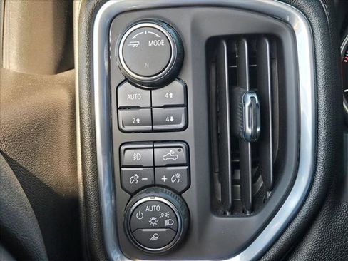 Used 2021 Chevrolet Silverado 1500 LTZ w/ LTZ Premium Package image 11