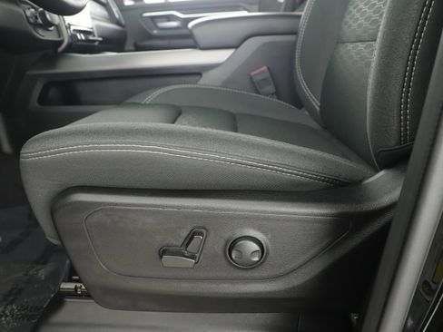 Used 2025 RAM 1500 Lone Star image 11